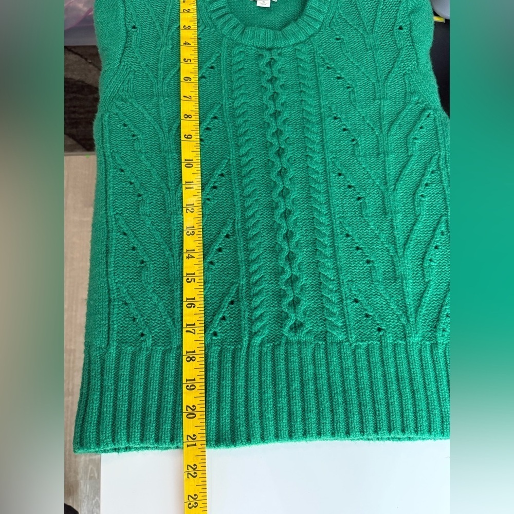 J. Crew Women’s Green Ribbed Crew Neck Cable Knit Sweater Sz Small - Picture 7 of 11